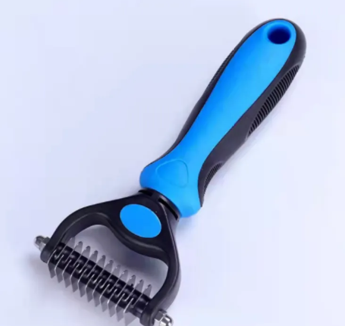 PawPremium Self-Cleaning Deshedding Comb