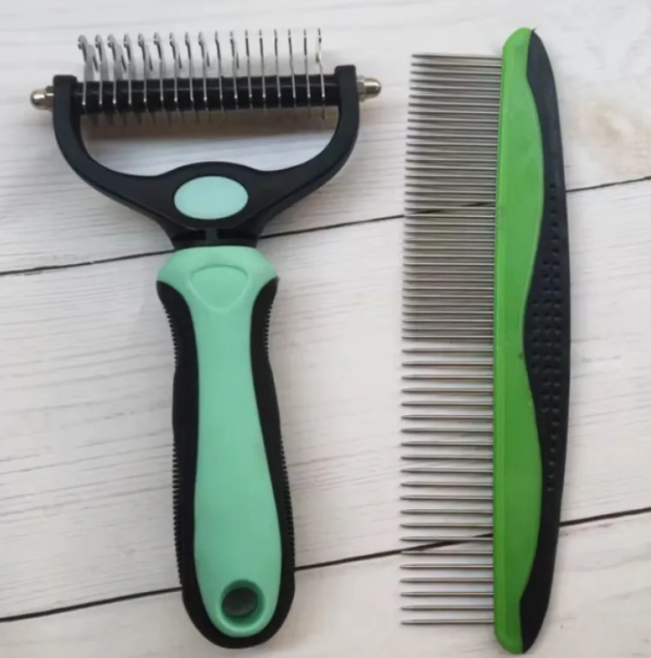 PawPremium Self-Cleaning Deshedding Comb