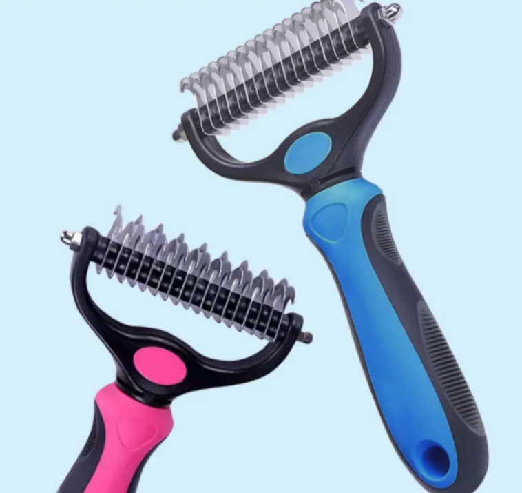 PawPremium Self-Cleaning Deshedding Comb