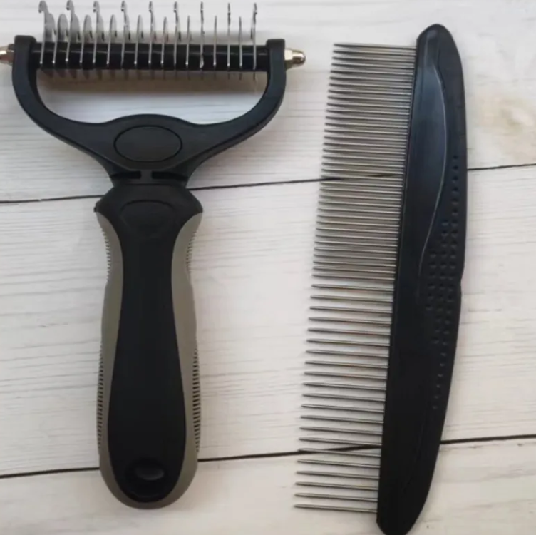 PawPremium Self-Cleaning Deshedding Comb